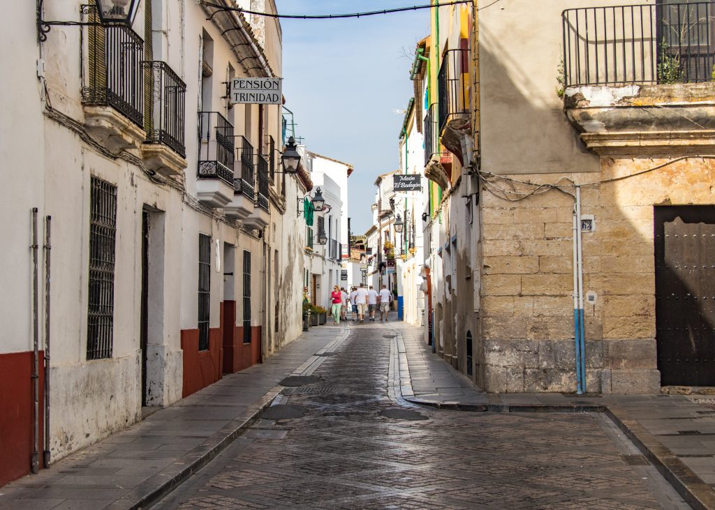 Les jolies rues de Cordoue en Andalousie