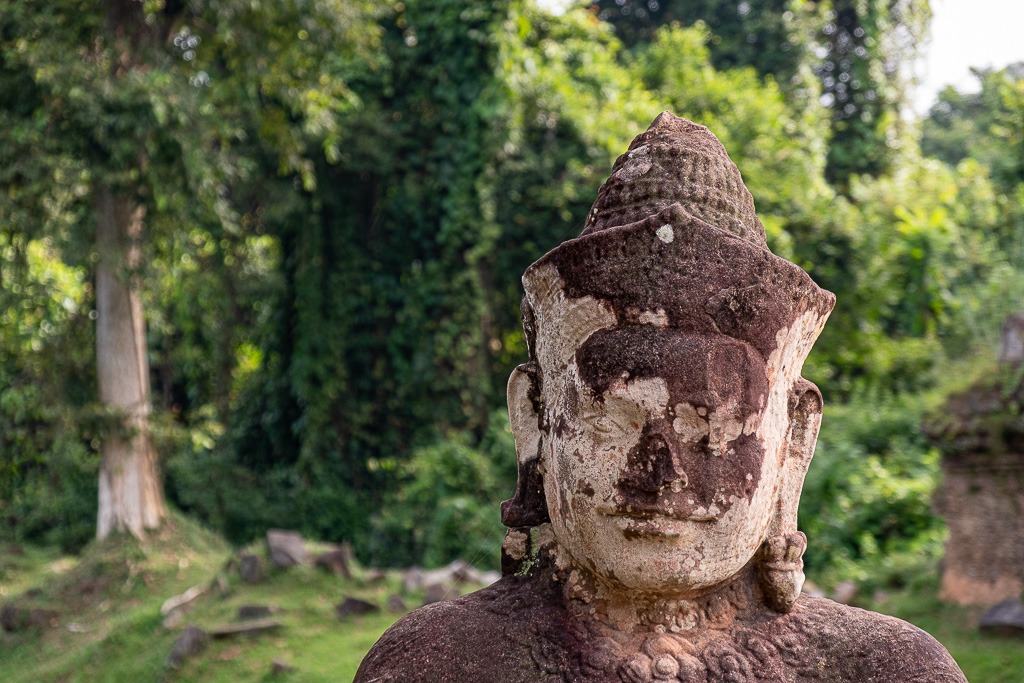 L'ancienne cité d'Angkor se trouve à 6km de Siem Reap et est un des plus beaux sites archéologiques du monde. 